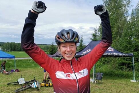 Camilla Søgaard er igen verdensmester i mountainbike-orientering