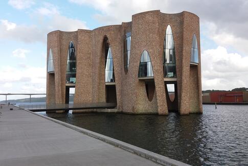 Gratis udflugt med Ældre Sagen til Fjordenhus