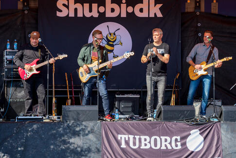 Endelig blev der Musik i Gaden i Brædstrup