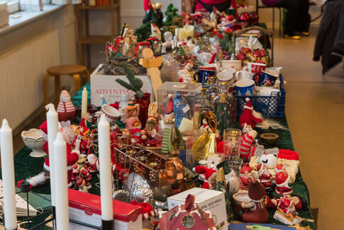 Juleloppemarked i HIET