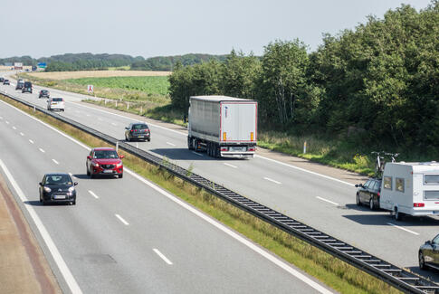 Frakørsel  Skanderborg V i nordgående retning på E45 lukker af to omgange