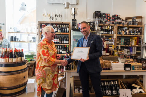 Fru Skov Brædstrup og Blomstergården er i top