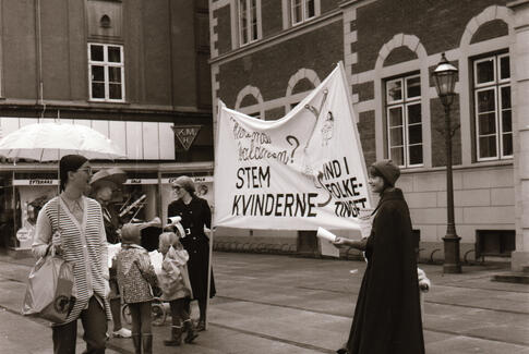 Ny bog fortæller historien om kvindesagen i Horsens