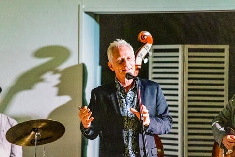 Franck White lyste op i Gedved