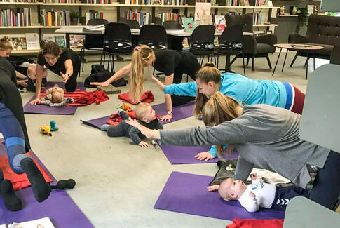 Lyden af skønne babyer i Gedved