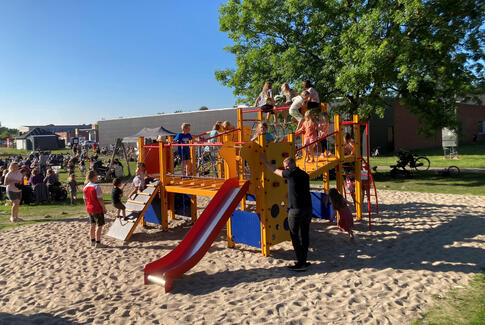 Ny sponsoraftale sikrer ekstra støtte til Østbirk Borgerforening