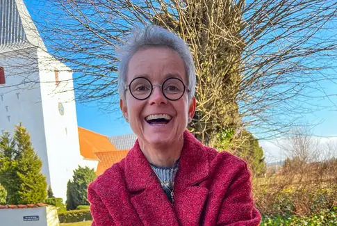 Opdagelsestur på Yding og Østbirk Kirkegårde