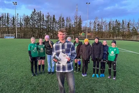 Oliver Dalgaard kåret som årets unge ØIF-leder 2022