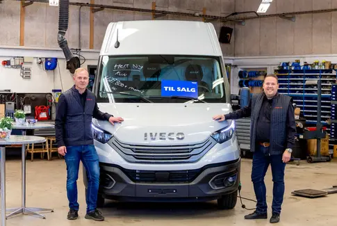 Åbent Hus med fest og farver hos Bilhuset Lund