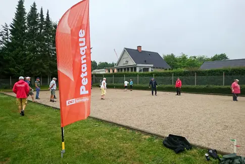 ØIF Petanque: En verden af spil, samvær og udfordringer venter!