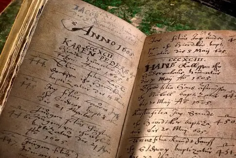 Kunstig intelligens åbner for ny anvendelse af Danmarks ældste kirkebøger