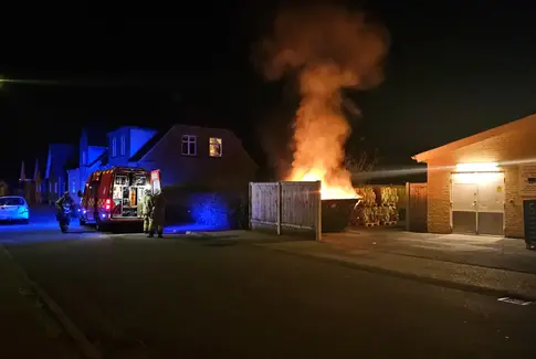 Brand i SuperBrugsens container i Brædstrup