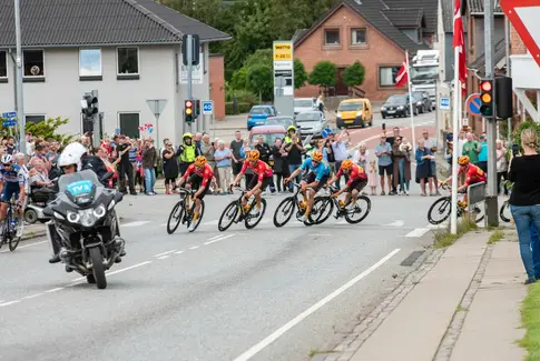 Østjyllands cykelfest: Postnord Danmark Rundt suser gennem byerne