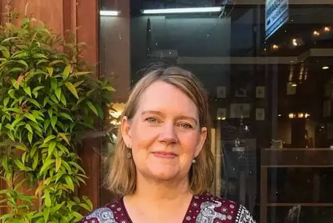 Genoplev Korsbæks magi: En hyggelig sogneeftermiddag i Hovedgård