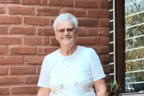 Her er det fortsat studen, der laver traktor-arbejdet