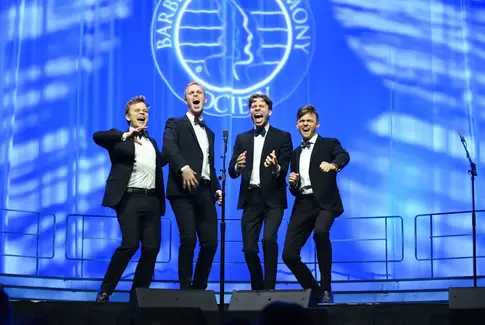 Clementones is coming to town