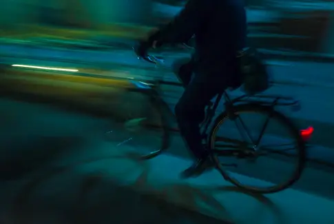 Alt for mange glemmer lygter og reflekser i mørket