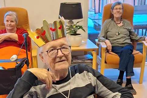 En kongelig fejring på Birkebo: Glæde og sammenhold i hjertet af Østbirk