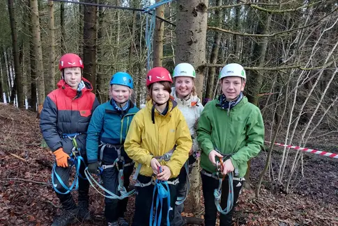 5 seje spejdere på megafed vinterhejk