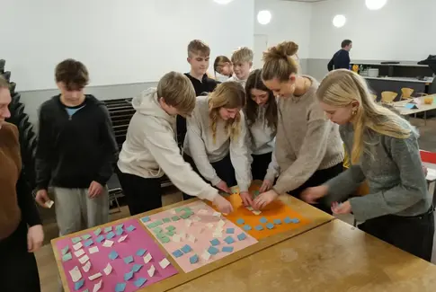 Unge fik ordet i Voerladegård: En lufthavn. En McDonalds. Et pulserende butiksliv.