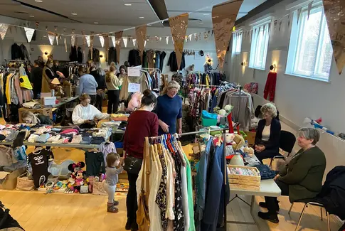 Gør et fund og giv nyt liv: Second Hand Marked i Egebjerg-Hansted Forsamlingshus