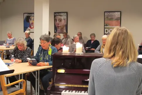 Oplev miraklet med fællessang: En aften der forvandler