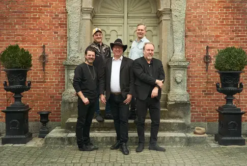 Countryaftener i Tebstrup: Hvor musikken spiller og fællesskabet blomstrer