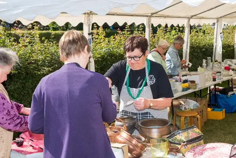 Loppemarked HIET Hovedgård