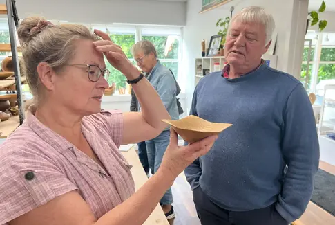 Karin og Georg ser på former