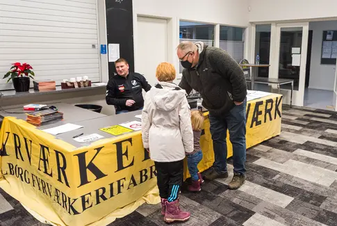 Fyrværkerisalget i gang – alligevel