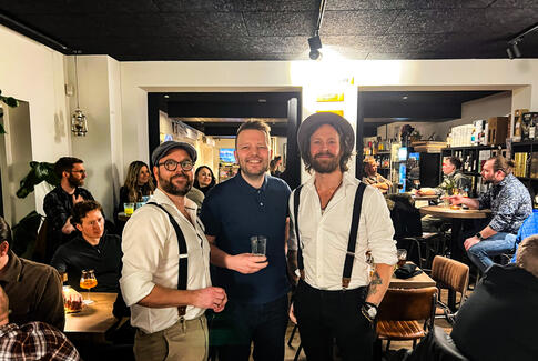 L8 og Theis hos Water of Life