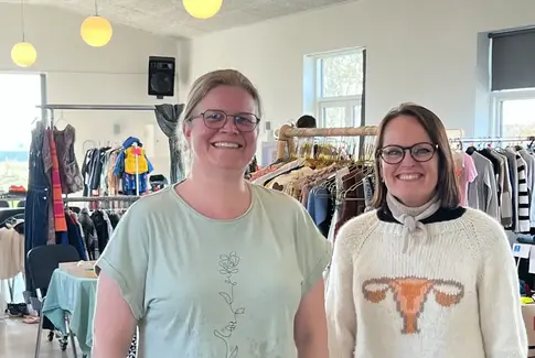 To kvinder i Voerladegård