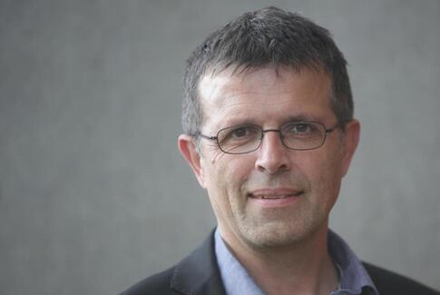 Forældre skal lave læseaftaler med deres teenager