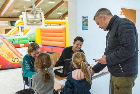 Hoppe-legeland i Østbirk Hallen