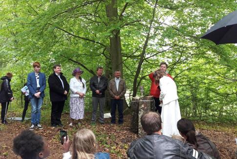 Kristi Himmelfart helt ude i skoven