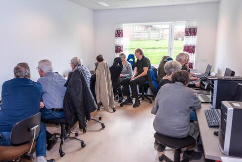 Seniorerne er med på IT-bølgen