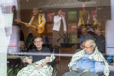 Fede Finn satte fut i festen