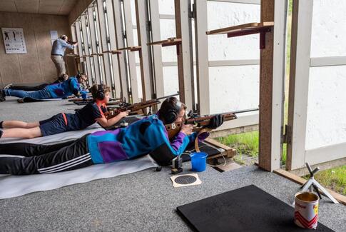 Endelig gang i skydningen