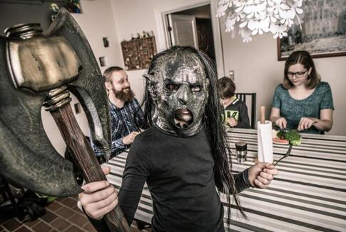 Børn og voksne, kom ind i kampen