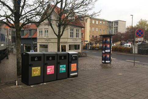 Intelligente og talende skraldespande sættes op på Teatertorvet
