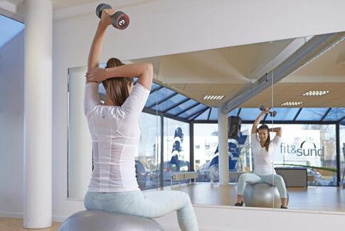 Sådan styrketræner du uden skuldersmerter