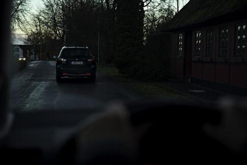 Nu bliver det mørkt. Husk lygterne!