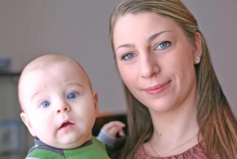 Ny indsats klæder sårbare gravide på til forældreskabet