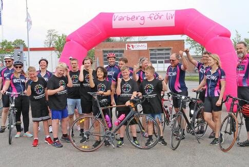 Cykler over 18.000 kroner hjem til syge og udsatte børn