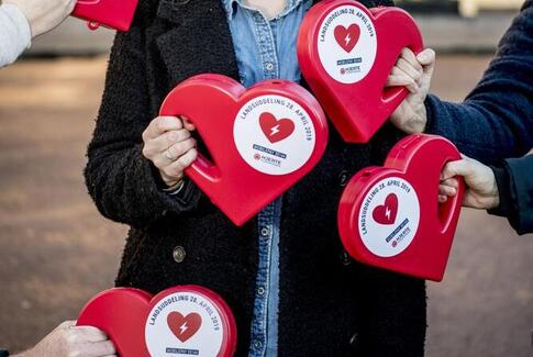 Tusindvis af danskere går for en hjertestarter