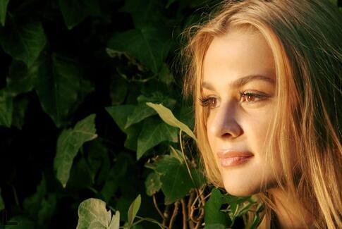 Emmelie de Forest koncert på HNT