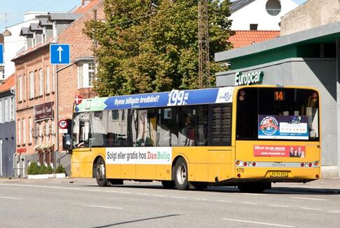 Shuttlebusser til havefesten – næsten
