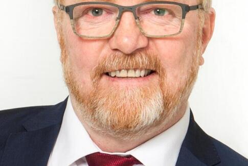 Vi skal nok betale, vil I hjælpe os lidt til gengæld?