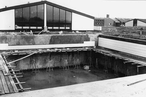 50 år med friluftsbad i Hovedgård