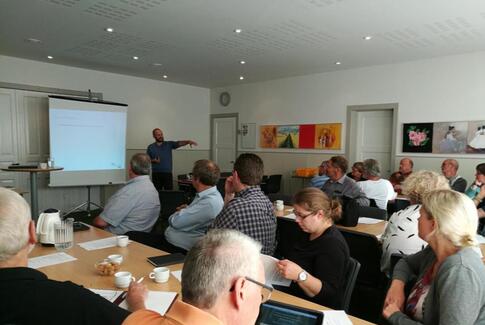 Lokalsamfund blev klædt på til at søge fondsmidler